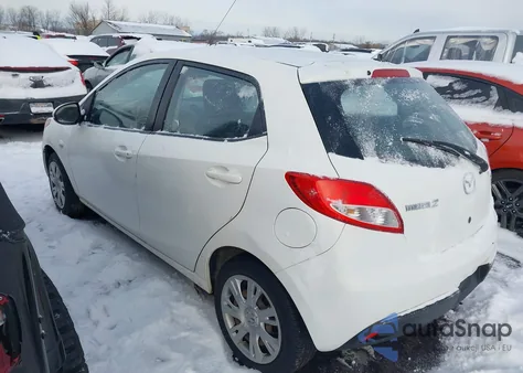2014 Mazda Mazda2 Sport from USA, damaged, VIN JM1DE1KZ2E0183817